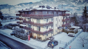 Ski & Golf Apartments by Kaprun Rentals